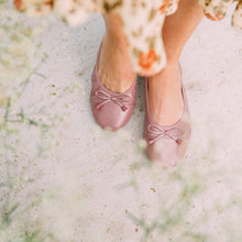 Load image into Gallery viewer, Premium Dusty Rose Flats