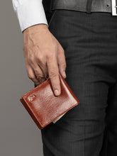 Load image into Gallery viewer, Tan Classic Men's Wallet