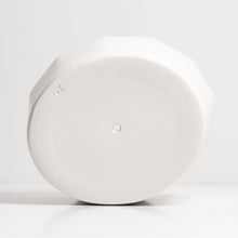 Load image into Gallery viewer, Geometric Oval Handmade Porcelain Planter
