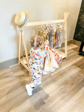Load image into Gallery viewer, TILLY- Clothing Rack