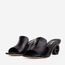 Load image into Gallery viewer, The Tory Black Leather Women Sandal