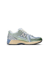 Load image into Gallery viewer, New Balance Womens 1906 Sneakers - Metallic Green