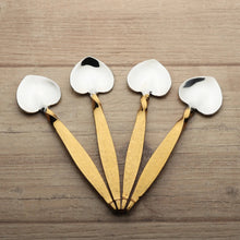 Load image into Gallery viewer, TWISTED URBAN HEART SPOON 4 PC. SET