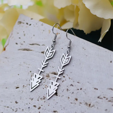 Load image into Gallery viewer, Straight Arrow Earrings