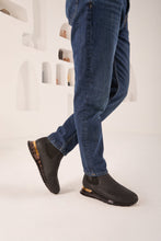 Load image into Gallery viewer, The Panther Black Leather Men Chelsea Boot