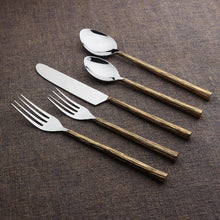 Load image into Gallery viewer, Vinear Flatware, 5- Pc. Place Setting