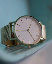 Load image into Gallery viewer, Voyager (Gold/White) Watch