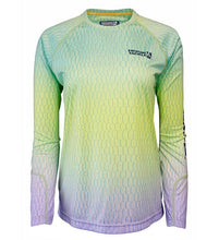 Load image into Gallery viewer, Women's Fish Scale L/S UV Fishing Shirt