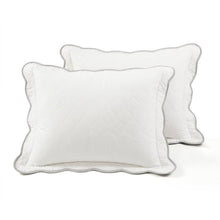 Load image into Gallery viewer, Full/Queen White Grey Scalloped Edge Reversible Thin Light Quilt Set