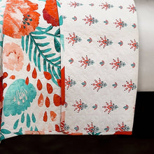 Load image into Gallery viewer, Full/Queen Red Poppy Flower White Teal Lightweight 3 Piece Cotton Quilt Set