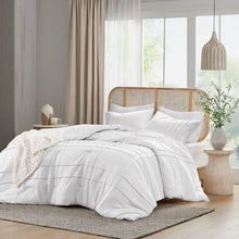 Load image into Gallery viewer, Twin/Twin XL Microfiber Pleated Soft Washed Comforter Set White