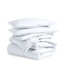 Load image into Gallery viewer, Queen size Super Soft Microfiber Down Alternative Comforter Set White