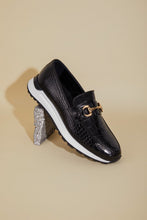 Load image into Gallery viewer, The Padova Black Leather Men Sneaker