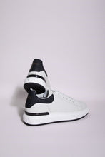 Load image into Gallery viewer, The Linq White Leather Men Sneaker