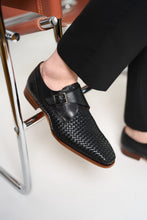 Load image into Gallery viewer, The Rolls  Woven Black Leather Single Monk Strap  Handmade Men Shoe