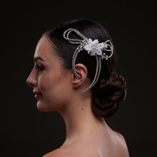 Load image into Gallery viewer, White Crystal &amp; Pearl  Hair Comb