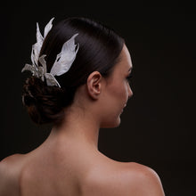 Load image into Gallery viewer, White Feather Petal Bridal Hair Comb