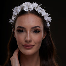 Load image into Gallery viewer, White Floral Hair Vine