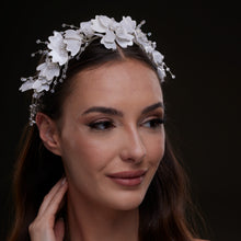 Load image into Gallery viewer, White Floral Hair Vine