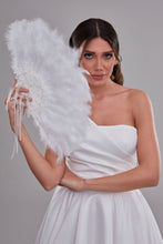 Load image into Gallery viewer, Luxurious Hand Fan with Feather