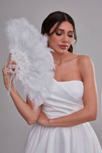 Load image into Gallery viewer, Luxurious Hand Fan with Feather