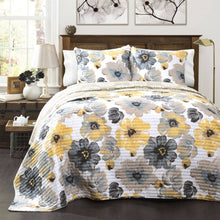 Load image into Gallery viewer, Full/Queen White Yellow Grey Flowers Lightweight Polyester Microfiber Quilt Set