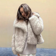 Load image into Gallery viewer, Women's Pure Color Versatile Faux Fur Collar Long Sleeve Coat Plus Size Outerwear