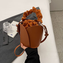 Load image into Gallery viewer, Women's PU Leather Bucket Tote Crossbody Bag – Pleated Oval Shoulder Bag