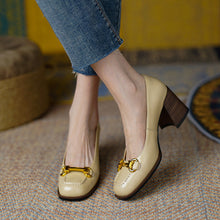 Load image into Gallery viewer, Women's Retro Square Toe Chunky Heel Pumps - French Style Block Heel Shoes