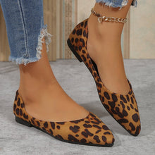Load image into Gallery viewer, Women's Leopard Print Flat Shoes – Breathable Suede PU Outdoor Sneakers