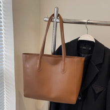 Load image into Gallery viewer, Fashionable Casual Women's Shoulder Bag