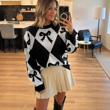 Load image into Gallery viewer, Womens Trendy Pullover Sweater With A Bow-knot Print And Long Knitted Sleeves