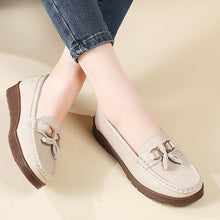 Load image into Gallery viewer, Women's Plus-Size Suede Flat Moccasin Loafers | Slip-On Tassel Shoes
