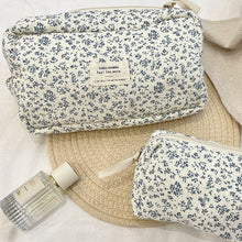 Load image into Gallery viewer, Floral Makeup Bag Large Capacity Cosmetic Organizer Travel Pouch
