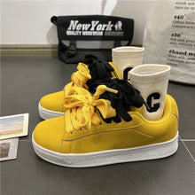 Load image into Gallery viewer, Men's Vintage Chunky Sole Sneakers - Retro Fashion Athletic Shoes