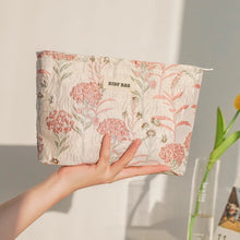 Load image into Gallery viewer, Women's Floral Makeup Clutch Bag - Portable Cosmetic Organizer Pouch | Sarah Express