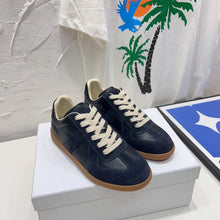 Load image into Gallery viewer, Premium Genuine Leather Casual Sneakers - Unisex Breathable Lace-Up Shoes