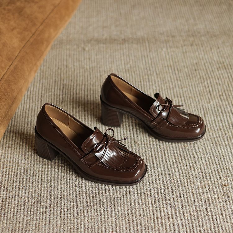 Women's Bow-Tie Chunky Heel Leather Pumps – Round Toe Mid-Cut Block Heel Shoes