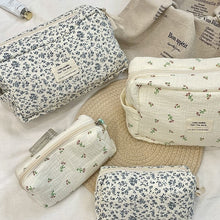 Load image into Gallery viewer, Floral Makeup Bag Large Capacity Cosmetic Organizer Travel Pouch