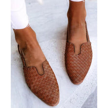 Load image into Gallery viewer, Women's Plus Size Pointed Toe Slip-On Sandals | Knit Upper Low Heel