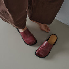 Load image into Gallery viewer, Women's Washed Cowhide Leather Mule Slides | Retro Round-Toe Block Heel Backless Shoes