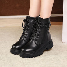 Load image into Gallery viewer, Women's British-Style Fleece-Lined Chunky Heel Boots | Warm Insulated Lace-Up Winter Boots