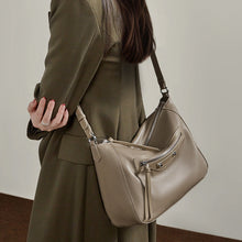 Load image into Gallery viewer, Women's Large Capacity Genuine Leather Crossbody Bag | Retro Style