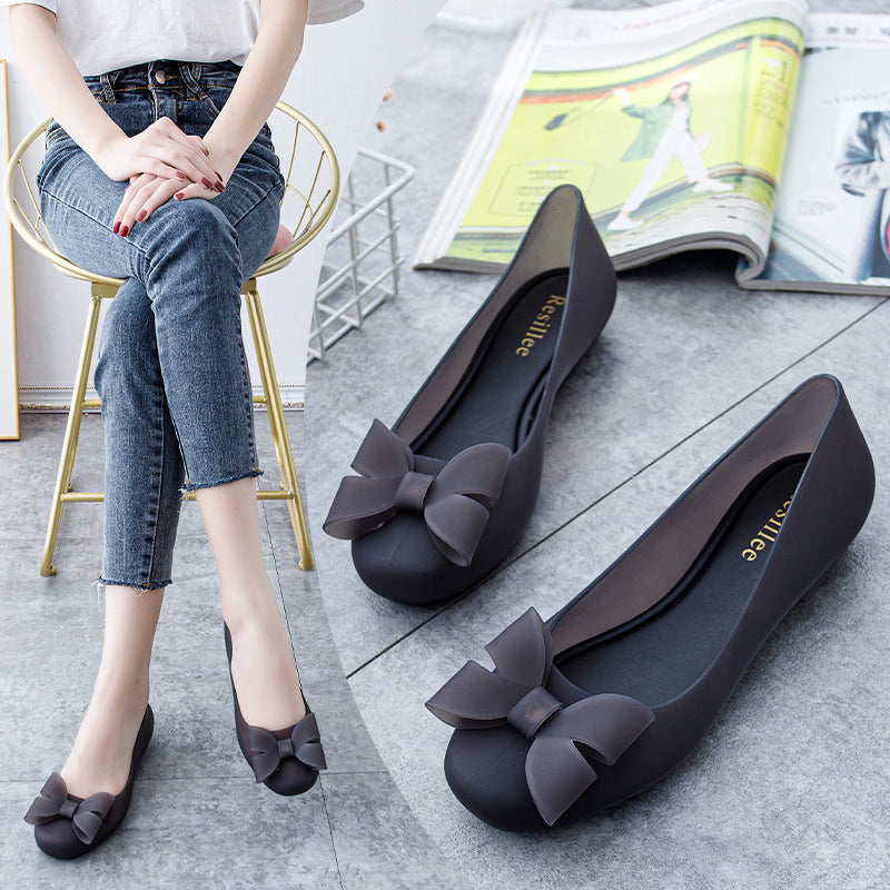 Women's Slip-On Flats with Bow Detail - Comfortable Round Toe Casual Shoes