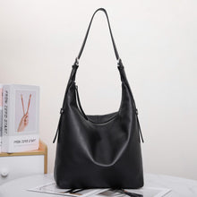 Load image into Gallery viewer, Women's Genuine Leather Bucket Crossbody Bag | Urban Minimalist Style
