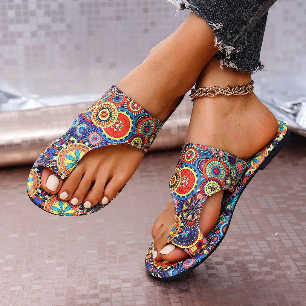 Women's Floral Ethnic Flip-Flops - Lightweight Non-Slip Flat Sandals