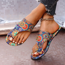 Load image into Gallery viewer, Women's Floral Ethnic Flip-Flops - Lightweight Non-Slip Flat Sandals