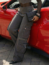 Load image into Gallery viewer, Low-Rise Twill Cargo Pant