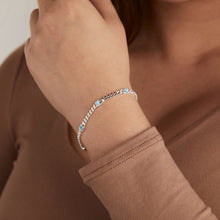 Load image into Gallery viewer, March Birthstone Aquamarine Curb Chain Bracelet