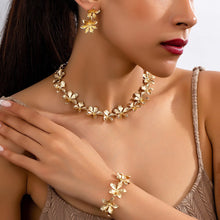 Load image into Gallery viewer, Artisan Floral Coordinating Jewelry Set (MAC326)